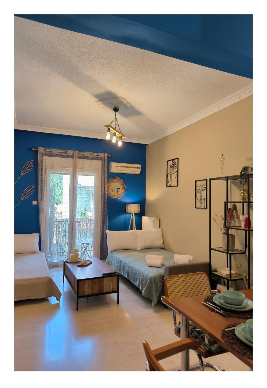 August Moon Apartment Chios Town Extérieur photo