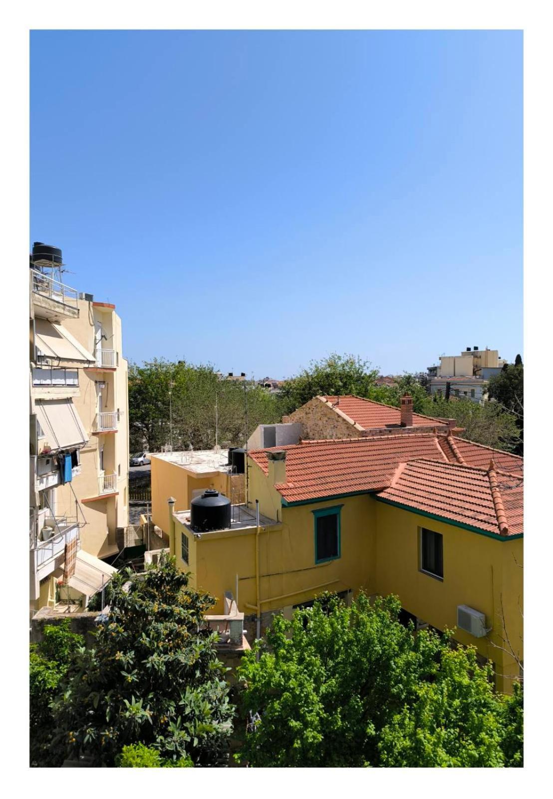 August Moon Apartment Chios Town Extérieur photo